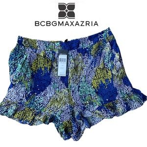 Flash Sale New BCBGMaxazria Floral Shorts